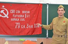 Георгиевские кадеты передали «Знамя Победы» Левокумскому району!