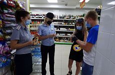В Георгиевском городском округе сотрудники полиции и общественники совместно с представителями УФСИН провели рейд по выявлению фактов незаконной продажи алкоголя несовершеннолетним гражданам до 18 лет