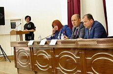 25 сентября состоялись очередное и внеочередное  заседания окружной Думы