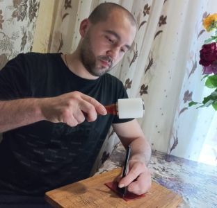 Молодой мастер из Георгиевска расширяет свое дело благодаря социальному контракту