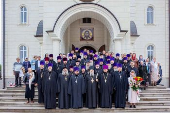 Время – лучший критик: итоги деятельности Георгиевской епархии  за первое десятилетие