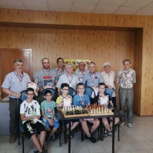 Международному Дню шахмат посвящается