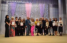 В Георгиевске прошёл IX фестиваль исполнителей жестовой песни «Поющая тишина»
